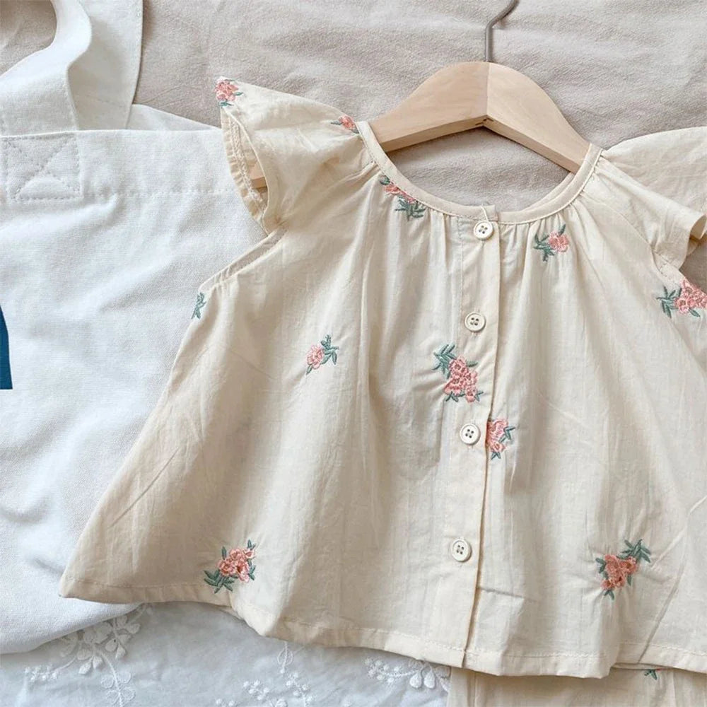 Melario Girls' Summer Fashion Set Children's Flower Print Flying Sleeve Top+Shorts Two Piece Cute Little Girl Refreshing Set