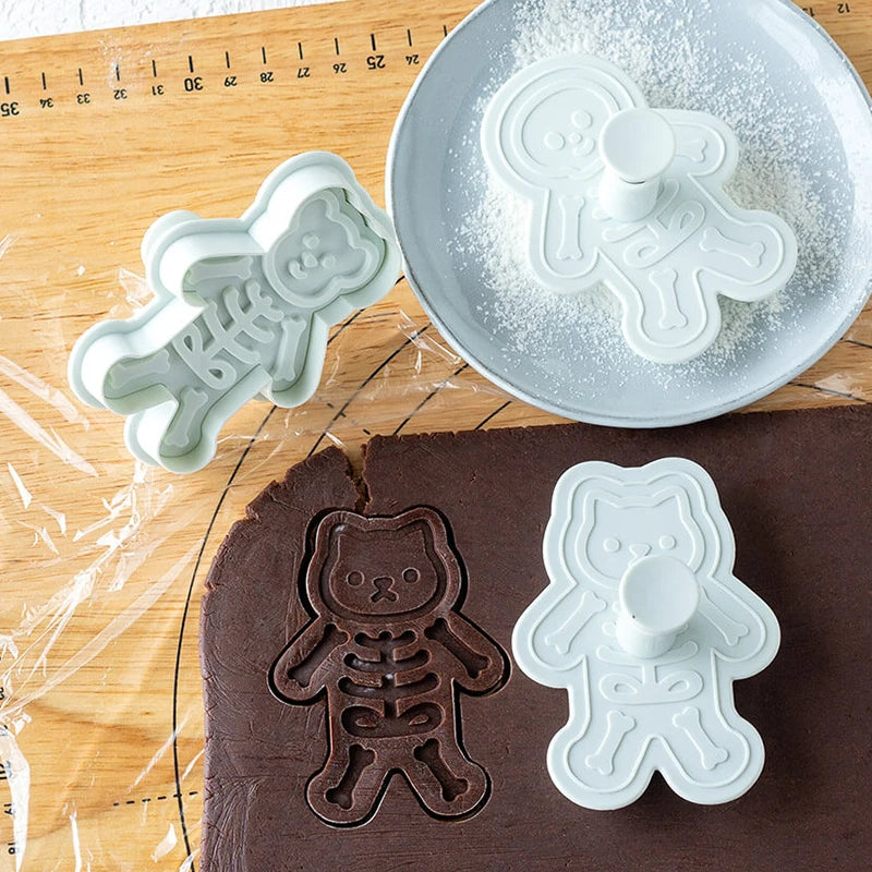3Pcs Halloween Skull Cookie Cutter 3D Plastic Skeleton Gingerbread Man Biscuit Mold Fondant Pastry Cartoon Cake Decoration