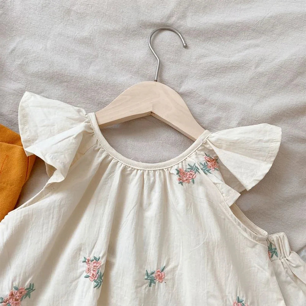 Melario Girls' Summer Fashion Set Children's Flower Print Flying Sleeve Top+Shorts Two Piece Cute Little Girl Refreshing Set