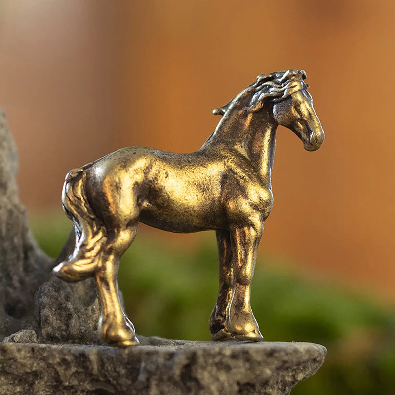 1 Pc Antique Brass Solid Long Tail Horse Figurines Big Feng Shui Ornaments Copper Zodiac Animal Mini Desktop Decoration Crafts