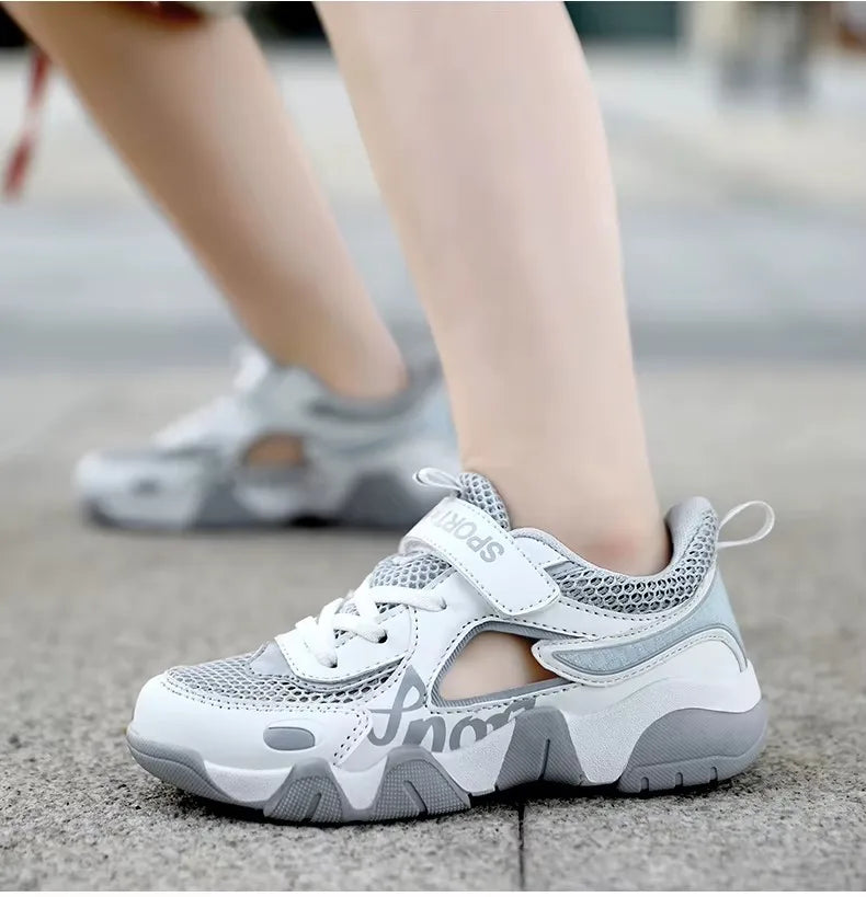 Kids Summer Shoes Kids Sandals Breathable Boys Sandals Soft Children's Shoes Outdoor Protecting Toes Beach Sandal Water Shoes