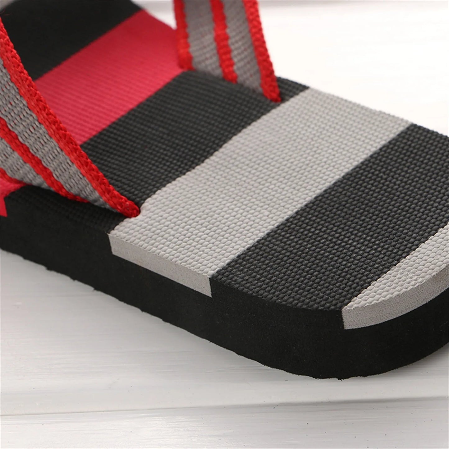 Men Summer Shoes Mixed Colors Sandals Male Slipper Indoor Or Outdoor Flip Flops Sapatos Femininos босоножки летние Sandalias