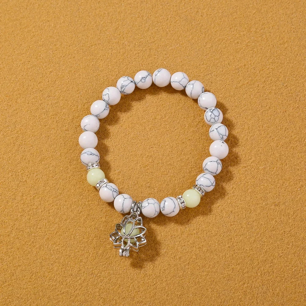 Glow In The Dark Beaded Bracelet For Women Hollow Flower Turtle Lava Stone Beads Elastic Chain Bangle Fashion Luminous Jewelry