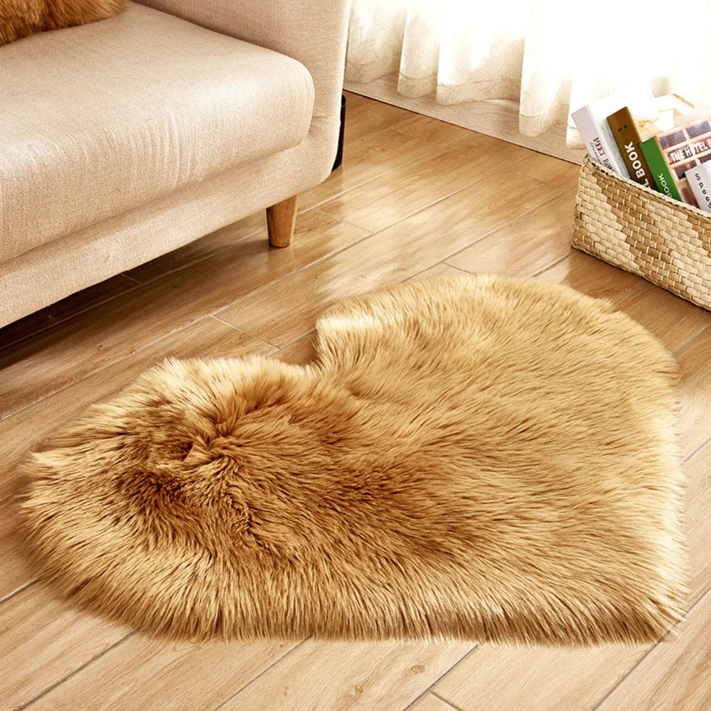 30x40cm Plush Carpet Heart Shaped Faux Fur Rug Imitation Wool Christmas Coffee Table LivingRoom Shag Carpet Solid Color Style
