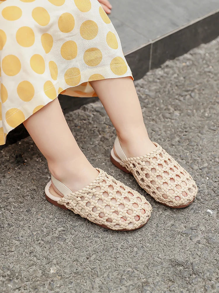 Baby Girls Shoes Braided Sandals for Girls Kids Fashion Hollow Out Leather Shoe Soft Sole Retro Princess Slippers Beach Shoes