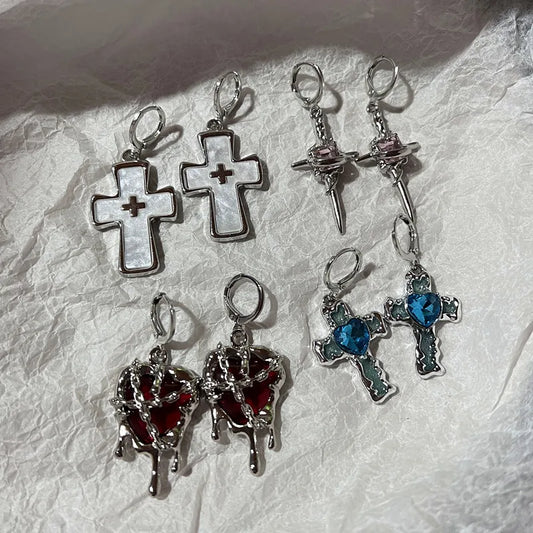 Irregular Heart Cross Earrings Women Design Senior Sense of Fashion Personality Earring 2023 Y2K Trendy Party Jewelry Gift