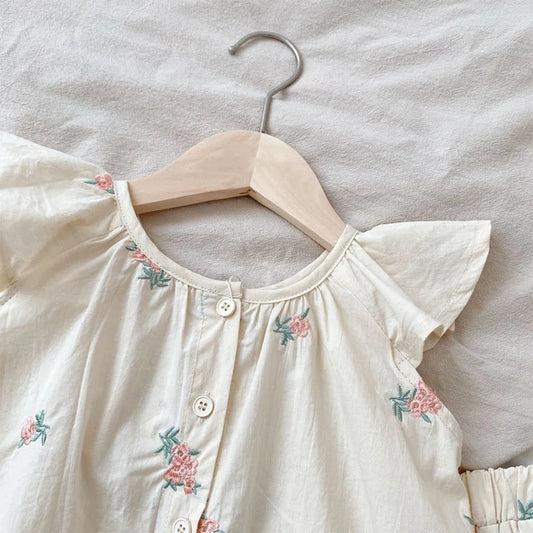 Melario Girls' Summer Fashion Set Children's Flower Print Flying Sleeve Top+Shorts Two Piece Cute Little Girl Refreshing Set